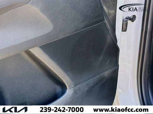 New 2026 Kia Sorento LX image 23