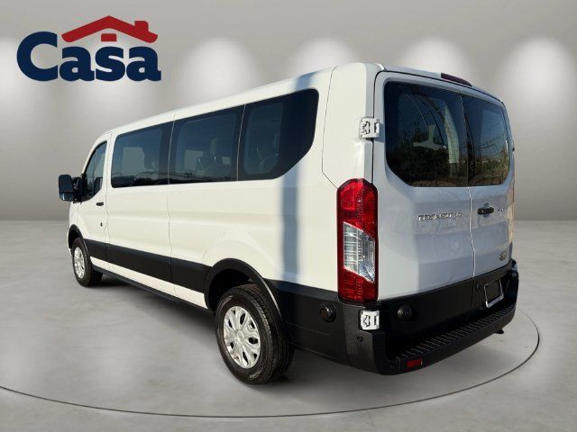 Used 2024 Ford Transit 350 XLT RWD image 4