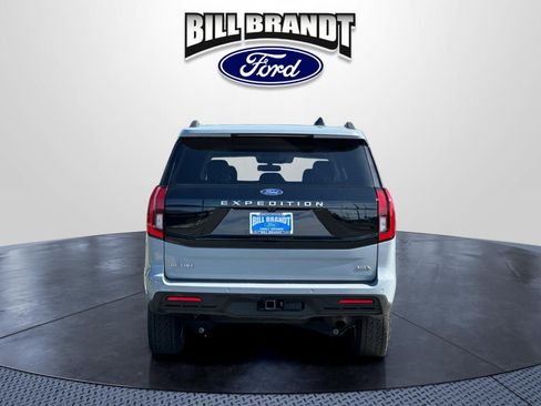 Certified 2025 Ford Expedition Max Active AWD/4WD image 4