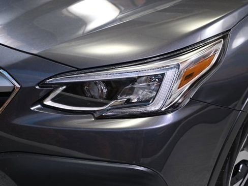 Used 2022 Subaru Outback Limited w/ Popular Package #2 image 17