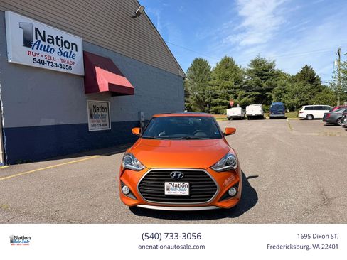 Used 2016 Hyundai Veloster Turbo w/ Option Group 04 FWD image 2