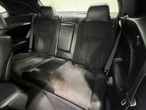 Used 2019 Dodge Challenger R/T Scat Pack w/ Plus Package RWD image 32