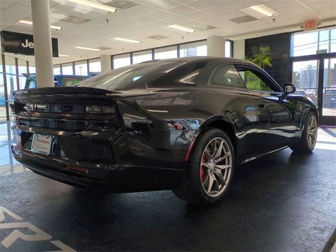 New 2025 Dodge Charger R/T Scat Pack w/ Track Pack image 4