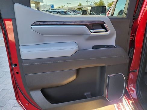 New 2026 GMC Sierra 1500 SLT w/ SLT Premium Plus Package image 42