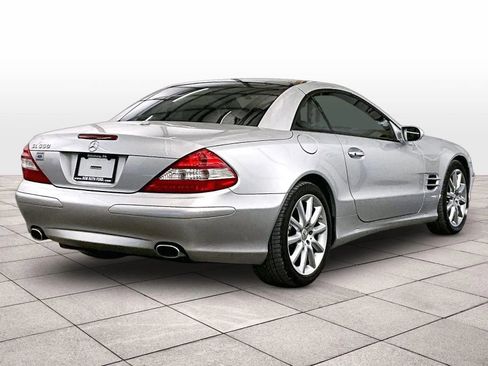 Used 2007 Mercedes-Benz SL 550 image 11