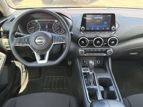 Used 2024 Nissan Sentra SV FWD image 19