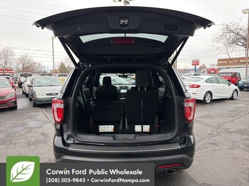 Used 2018 Ford Explorer XLT w/ Equipment Group 202A image 31