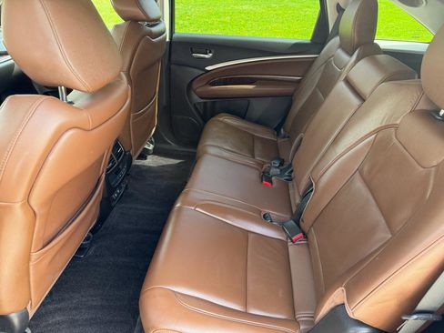 Used 2017 Acura MDX SH-AWD w/ Technology Package image 9