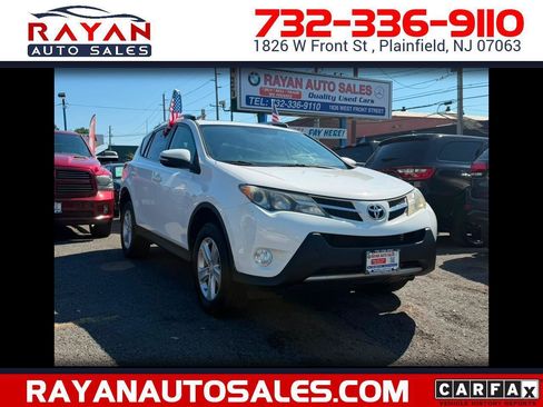 Used 2014 Toyota RAV4 XLE AWD/4WD image 1
