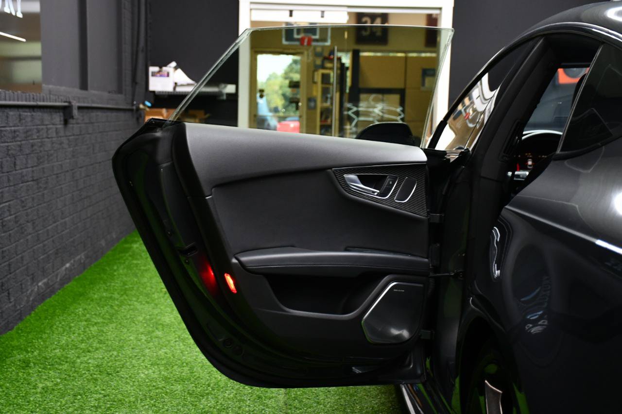 Used 2014 Audi RS 7 Prestige AWD/4WD image 37