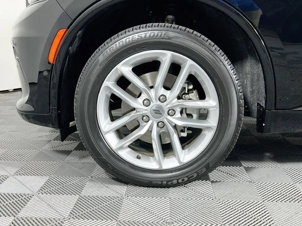 Used 2023 Dodge Durango GT AWD/4WD image 34