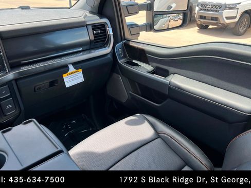 Used 2026 Ford F250 Lariat AWD/4WD image 10