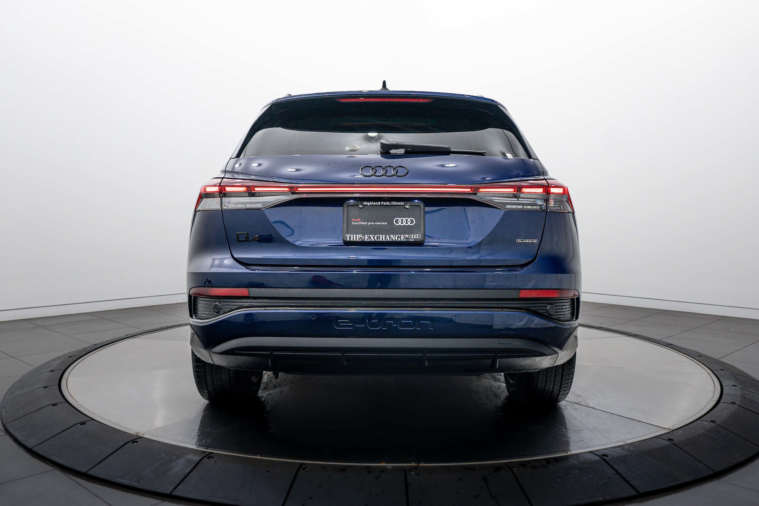 Certified 2024 Audi Q4 e-tron Premium Plus AWD/4WD image 20