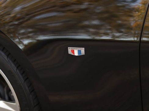 Used 2017 Chevrolet Camaro LT w/ RS Package image 34