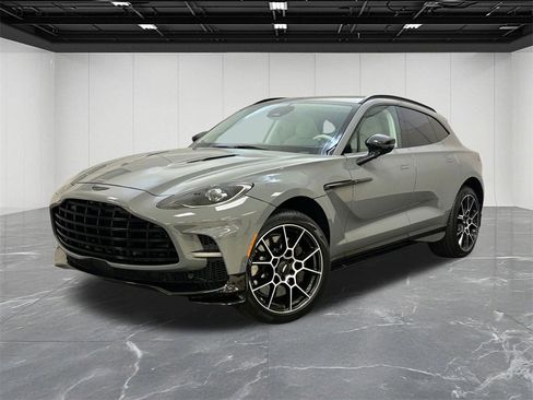 New 2025 Aston Martin DBX 707 image 1