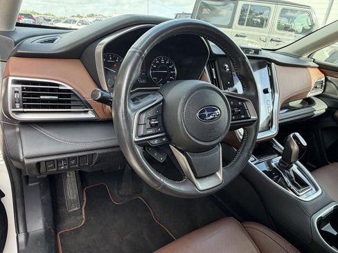 Used 2021 Subaru Outback Touring XT AWD/4WD image 18