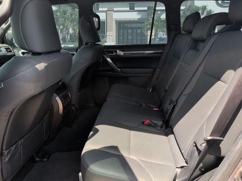 Used 2023 Lexus GX 460 Premium w/ Premium Plus Package AWD/4WD image 25