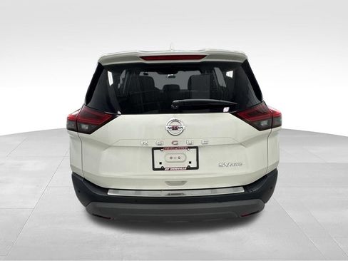 Used 2021 Nissan Rogue SV AWD/4WD image 9