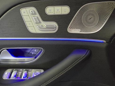New 2025 Mercedes-Benz GLE 450 4MATIC image 9