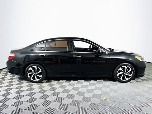 Used 2016 Honda Accord EX-L image 8