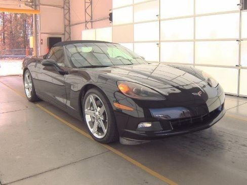 Used 2007 Chevrolet Corvette Convertible w/ Preferred Equipment Group image 5
