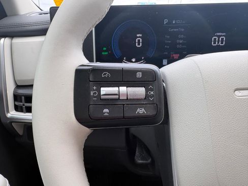 Used 2025 Hyundai Santa Fe SEL image 38