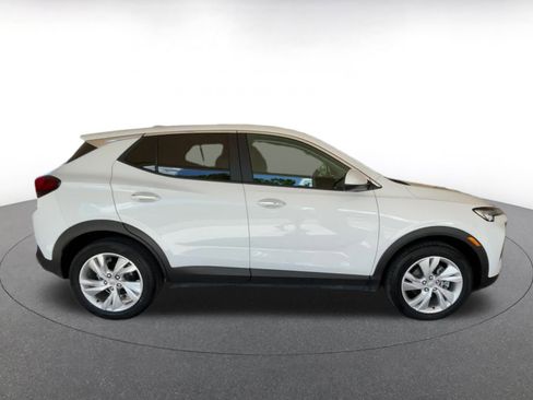 Used 2025 Buick Encore GX Preferred image 16