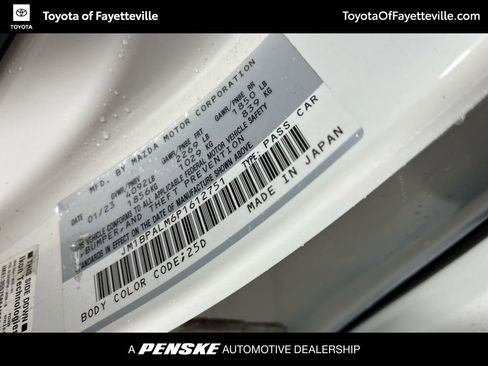 Used 2023 MAZDA MAZDA3 s image 36