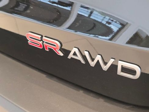 New 2026 Nissan Kicks SR w/ SR Premium Package AWD/4WD image 15