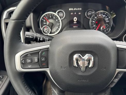 Used 2024 RAM 1500 Big Horn AWD/4WD image 25