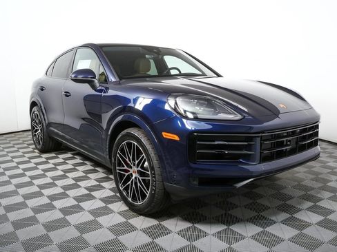 New 2026 Porsche Cayenne S image 28