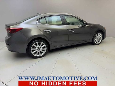 Used 2017 MAZDA MAZDA3 Grand Touring w/ Premium Equipment Package FWD image 5