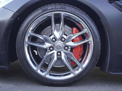 Used 2016 Chevrolet Corvette Stingray Coupe w/ 2LT Preferred Equipment Group RWD image 27