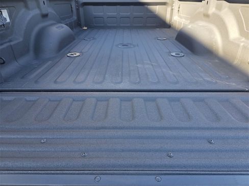 Used 2023 RAM 3500 Big Horn image 24