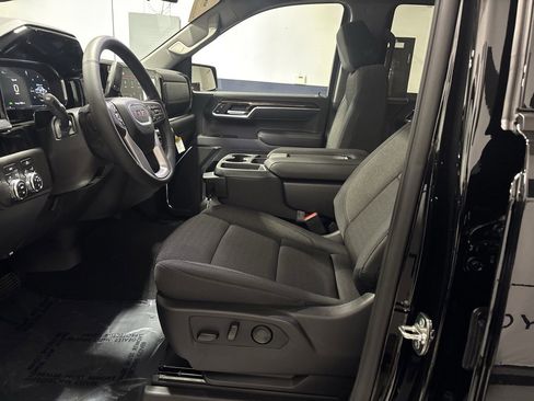 New 2026 GMC Sierra 1500 Elevation image 26