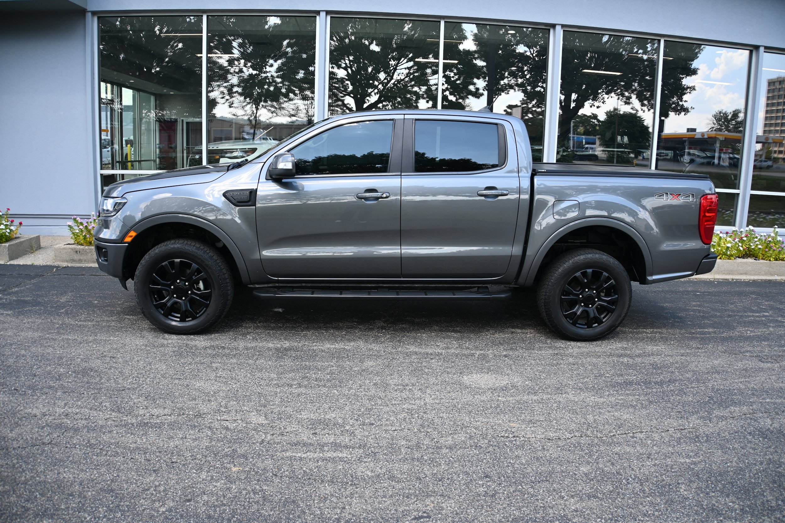 Used 2022 Ford Ranger Lariat w/ Trailer Tow Package AWD/4WD image 2