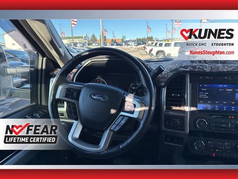 Used 2021 Ford F350 Lariat image 35
