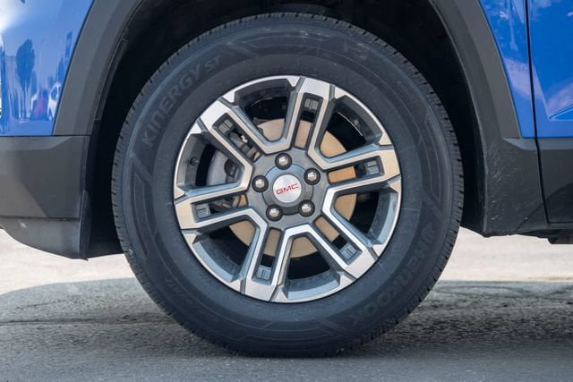 Certified 2026 GMC Terrain Elevation AWD/4WD image 12