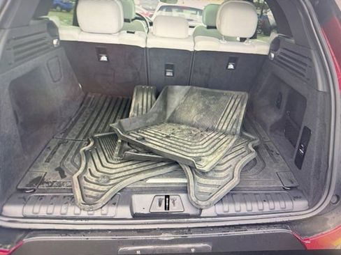 Used 2023 Land Rover Range Rover Sport SE image 7