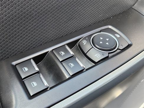 Used 2023 Ford F150 XLT image 17