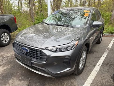 Certified 2023 Ford Escape Active w/ Tech Pack #2 AWD/4WD image 3
