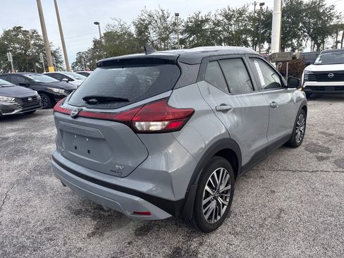 Certified 2023 Nissan Kicks SV image 5