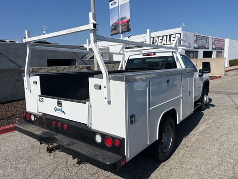 Used 2022 Chevrolet Silverado 3500 W/T w/ WT Fleet Convenience Package RWD image 3