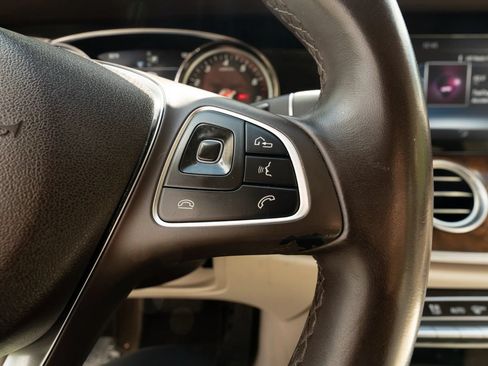 Used 2017 Mercedes-Benz E 300 image 47