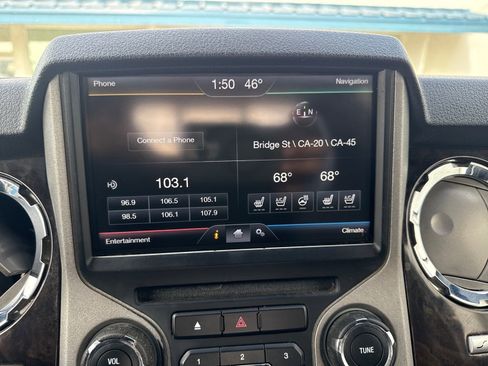 Used 2015 Ford F250 Platinum w/ FX4 Off-Road Package image 19