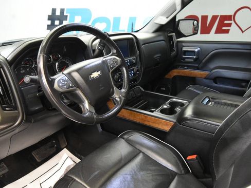 Used 2018 Chevrolet Silverado 1500 High Country image 12