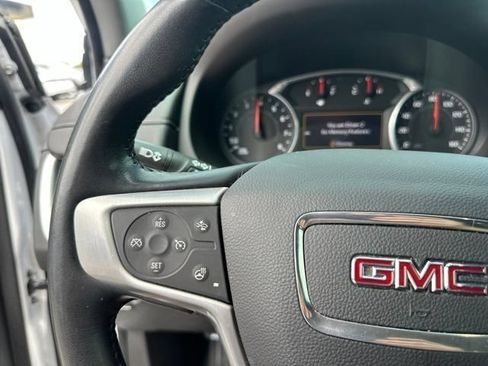 Used 2022 GMC Terrain SLT AWD/4WD image 32