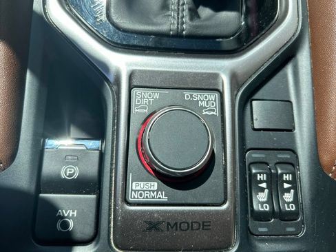 Used 2021 Subaru Forester Touring w/ Popular Package #2 AWD/4WD image 14