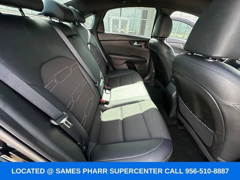 Used 2023 Kia Forte GT-Line w/ GT-Line Premium Package FWD image 20