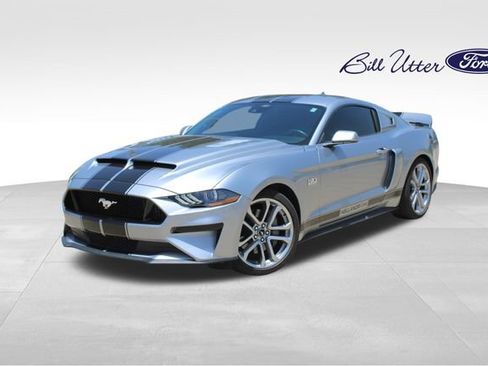 Used 2022 Ford Mustang GT Premium RWD image 1